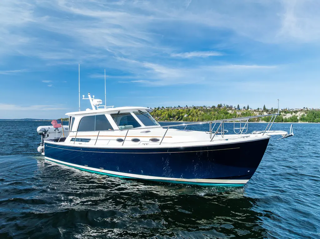 Tangled Up in Blue 2013 Back Cove 37 Yacht For Sale in Seattle WA Tangled Up in Blue 2013 Back Cove 37 Yacht For Sale in Seattle WA