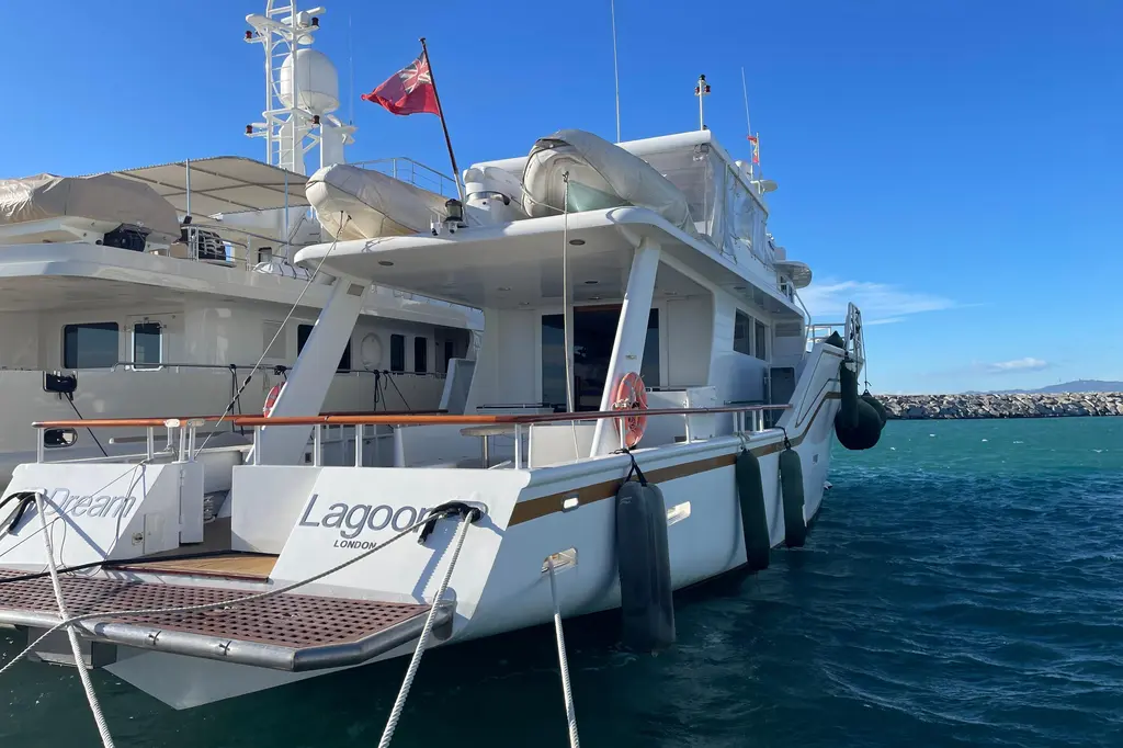 ATB SHIPYARD CUSTOM MOTOR YACHT 288 2005 Custom ATB Maroc Shipyard 28.8 mts Yacht For Sale in Barcelona ES-B ATB SHIPYARD CUSTOM MOTOR YACHT 288 2005 Custom ATB Maroc Shipyard 28.8 mts Yacht For Sale in Barcelona ES-B