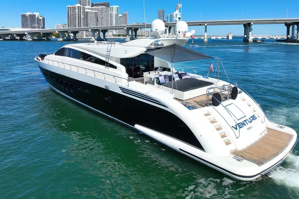 Venture 2007 Arno Leopard 31 Yacht For Sale in Miami Beach FL Venture 2007 Arno Leopard 31 Yacht For Sale in Miami Beach FL