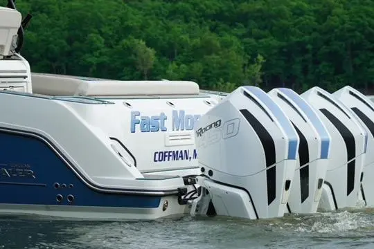 FAST MONEY 2021 Boston Whaler 420 Outrage Yacht For Sale in Osage Beach MO FAST MONEY 2021 Boston Whaler 420 Outrage Yacht For Sale in Osage Beach MO