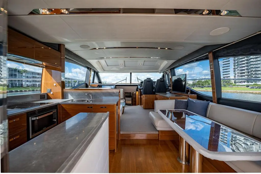 2016 Princess S65 Yacht For Sale in West Palm Beach FL 2016 Princess S65 Yacht For Sale in West Palm Beach FL