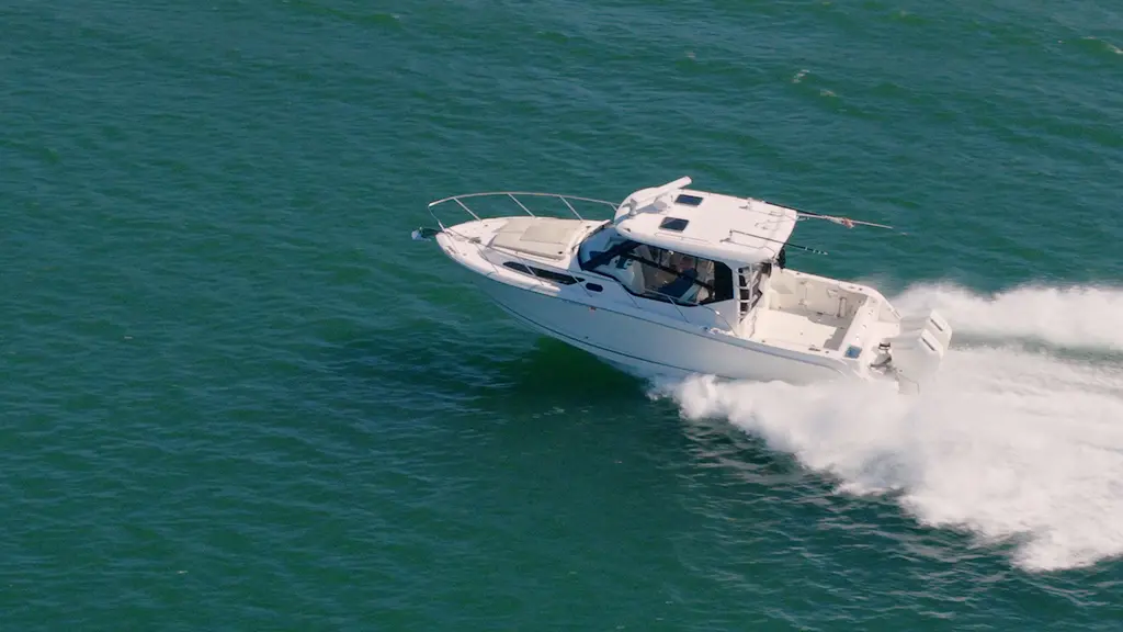 SALT 2023 Boston Whaler 325 Conquest Yacht For Sale in NORTH MIAMI BEACH FL SALT 2023 Boston Whaler 325 Conquest Yacht For Sale in NORTH MIAMI BEACH FL