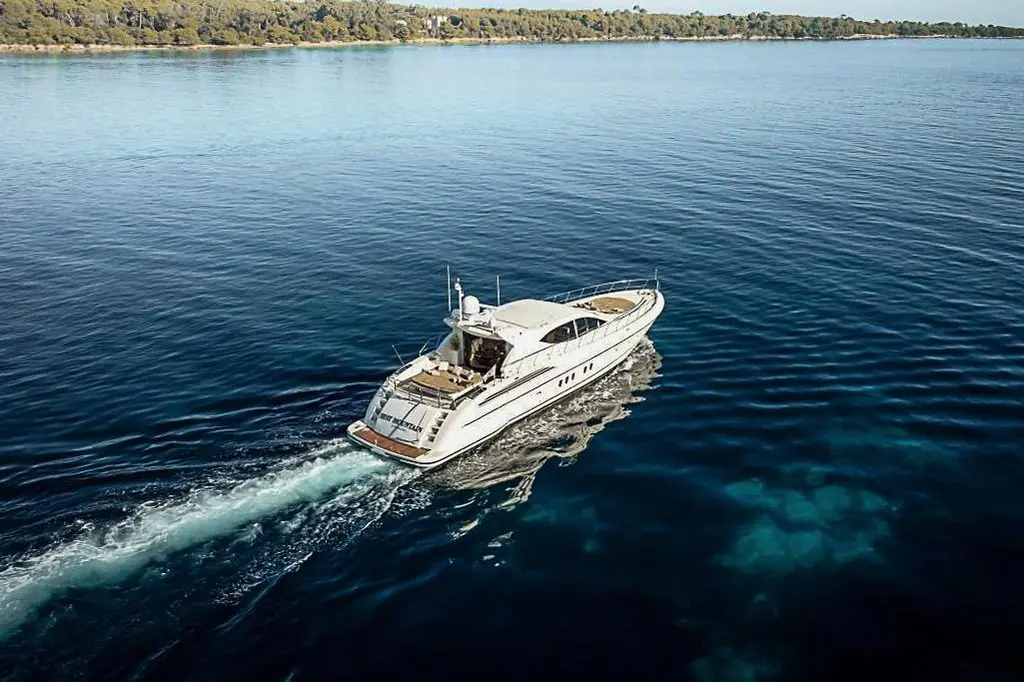 2005 Arno Leopard 24 Yacht For Sale in Cannes 2005 Arno Leopard 24 Yacht For Sale in Cannes