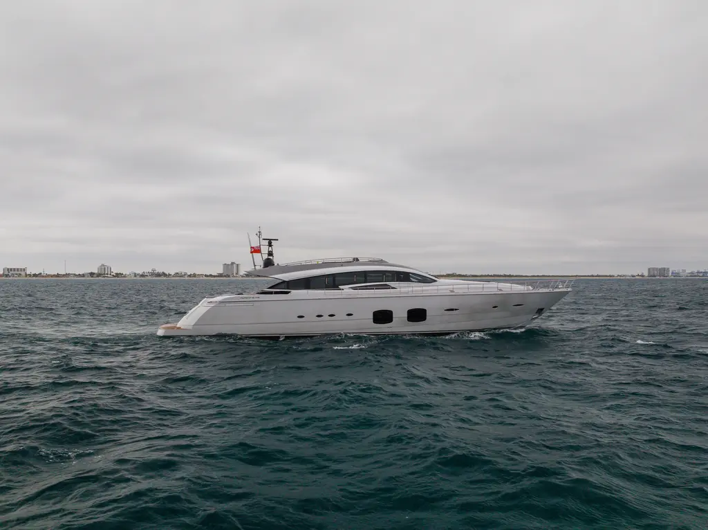 NAAV 2018 Pershing 108 Yacht For Sale in Sag Harbor NY NAAV 2018 Pershing 108 Yacht For Sale in Sag Harbor NY