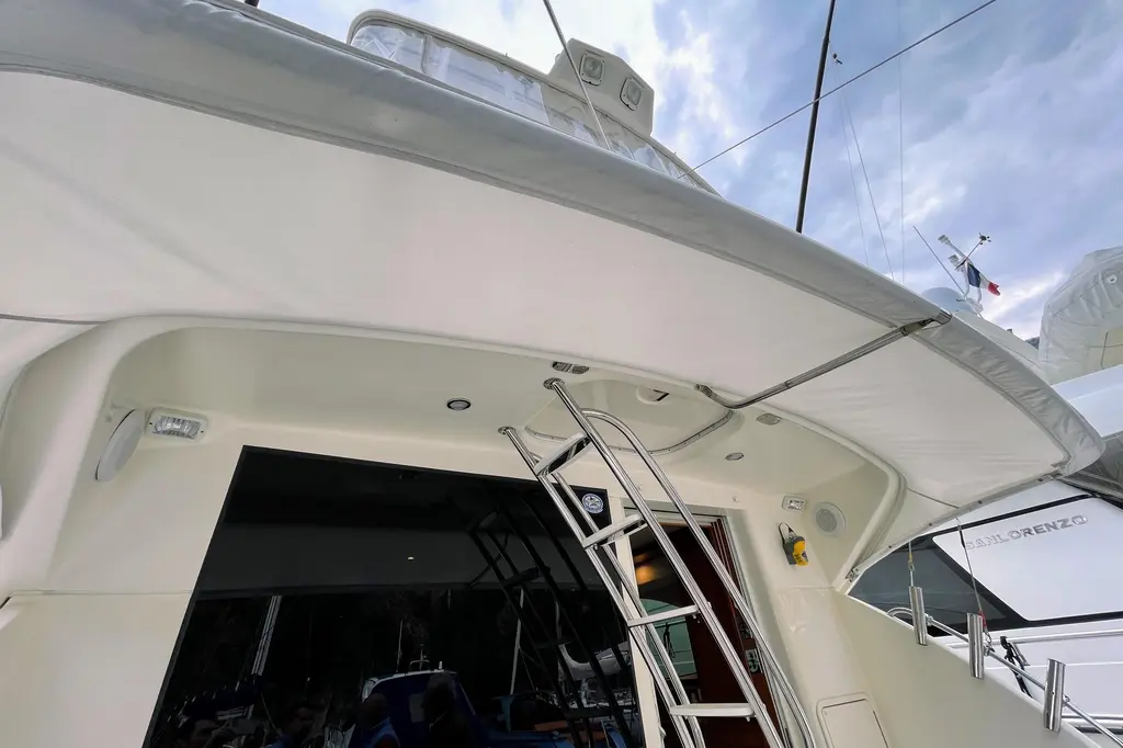 2007 Riviera 58 Open Flybridge Yacht For Sale in Bandol 83 2007 Riviera 58 Open Flybridge Yacht For Sale in Bandol 83