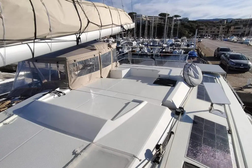  2021 Fountaine Pajot Saona 47 Yacht For Sale in Castiglione della Pescaia IT-GR