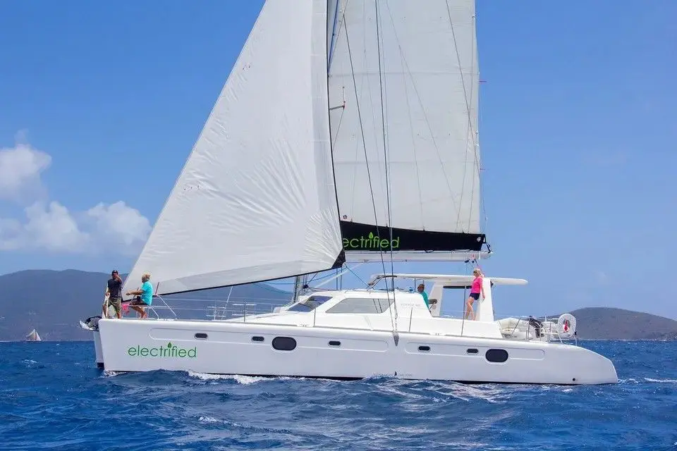 ELECTRIFIED 2018 Voyage Yachts 480E Yacht For Sale in Freeport ELECTRIFIED 2018 Voyage Yachts 480E Yacht For Sale in Freeport