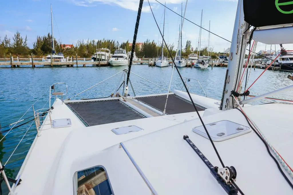 ELECTRIFIED 2018 Voyage Yachts 480E Yacht For Sale in Freeport ELECTRIFIED 2018 Voyage Yachts 480E Yacht For Sale in Freeport