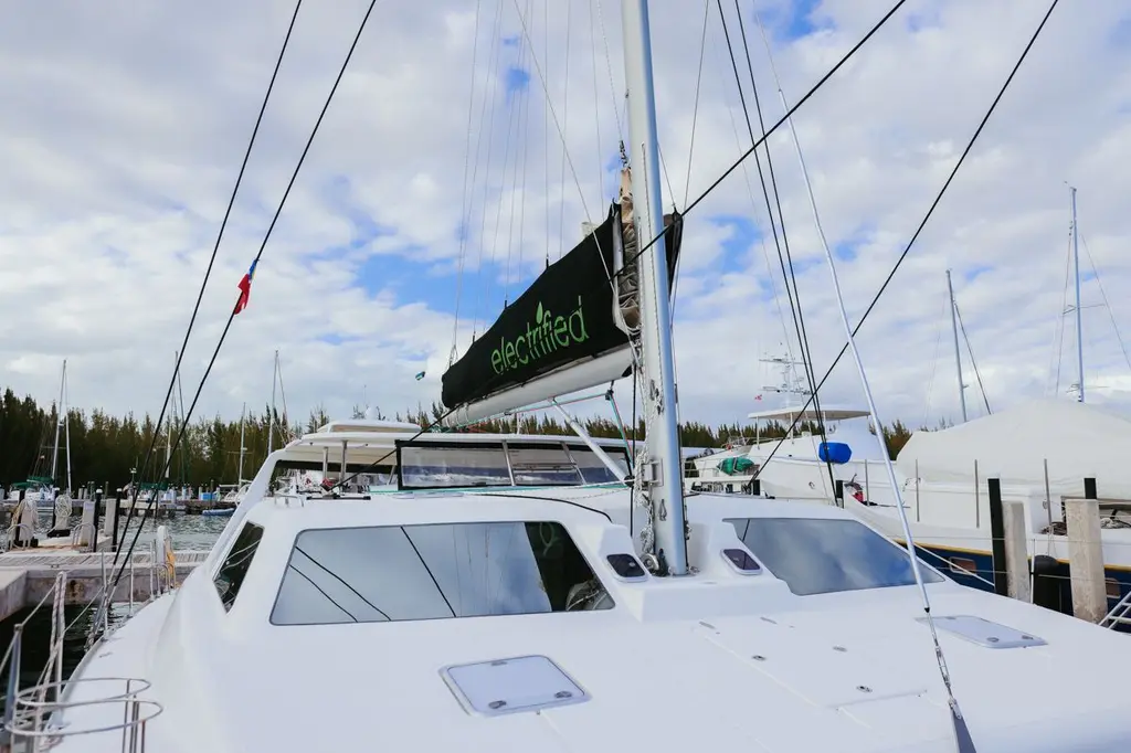 ELECTRIFIED 2018 Voyage Yachts 480E Yacht For Sale in Freeport ELECTRIFIED 2018 Voyage Yachts 480E Yacht For Sale in Freeport
