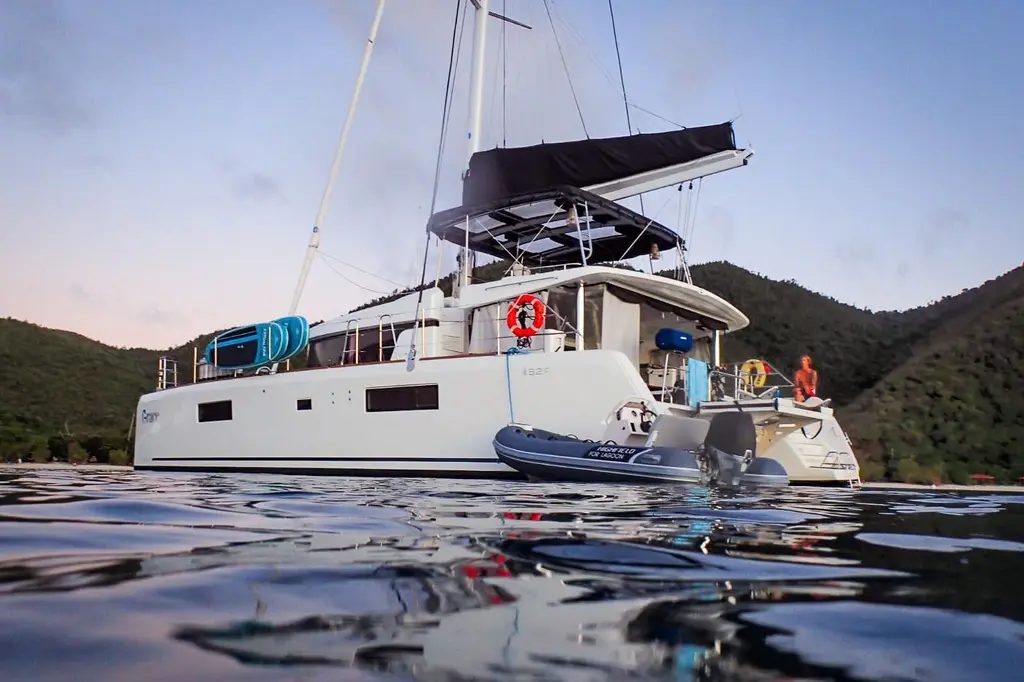 Grace 2020 Lagoon 52 F Yacht For Sale in East End Grace 2020 Lagoon 52 F Yacht For Sale in East End