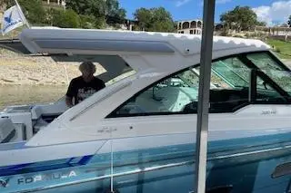  2021 Formula 380 Super Sport Crossover I/O Yacht For Sale in Spicewood TX