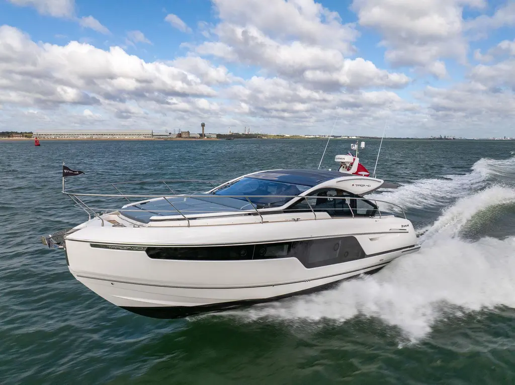 2024 Fairline Targa 40 Yacht For Sale in Southampton E19 2024 Fairline Targa 40 Yacht For Sale in Southampton E19