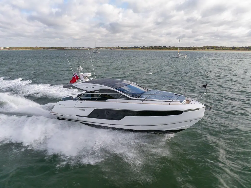 2024 Fairline Targa 40 Yacht For Sale in Southampton E19 2024 Fairline Targa 40 Yacht For Sale in Southampton E19