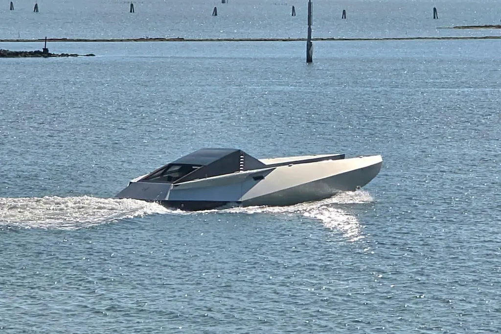 No Name 2025 Code X Yacht For Sale in Venice IT-VE No Name 2025 Code X Yacht For Sale in Venice IT-VE