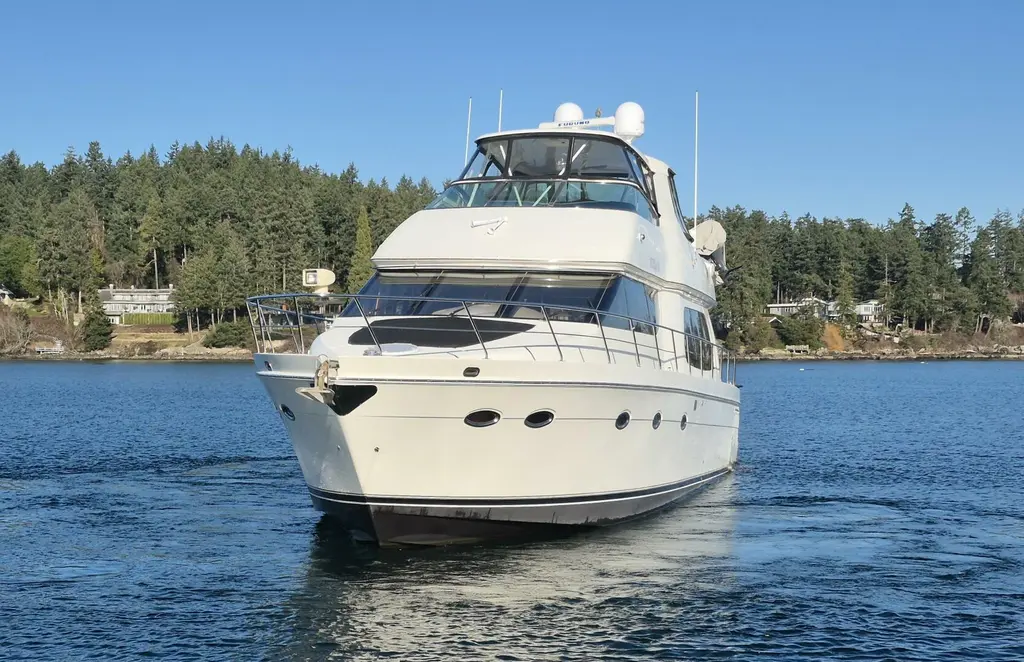 2005 Carver 560 Voyager Yacht For Sale in Sidney British Columbia 2005 Carver 560 Voyager Yacht For Sale in Sidney British Columbia