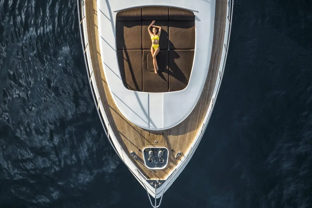 MANU 2006 Mangusta 92 Yacht For Sale in Lavagna IT-GE MANU 2006 Mangusta 92 Yacht For Sale in Lavagna IT-GE