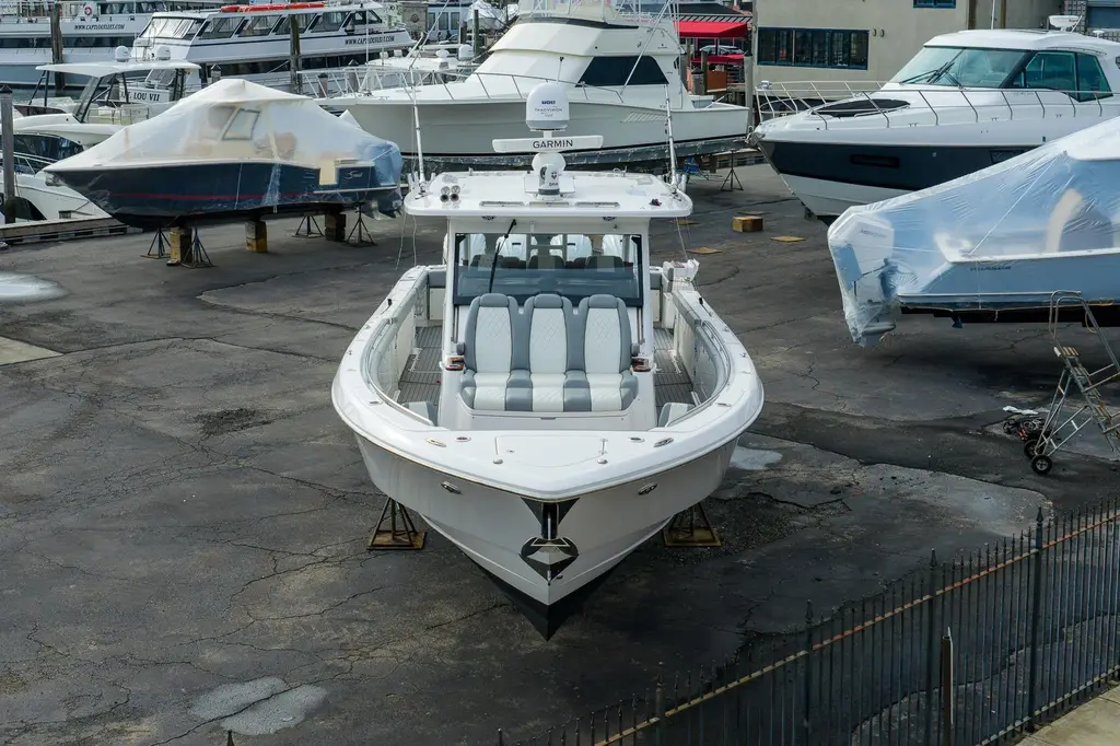 Montrachet 2023 Everglades 455 Center Console Yacht For Sale in Mattituck NY Montrachet 2023 Everglades 455 Center Console Yacht For Sale in Mattituck NY
