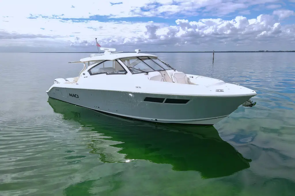  2024 Pursuit DC 365 Dual Console Yacht For Sale in Miami FL