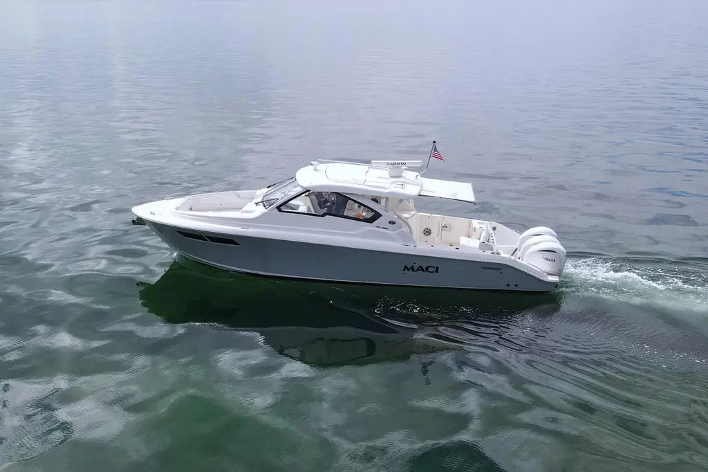  2024 Pursuit DC 365 Dual Console Yacht For Sale in Miami FL
