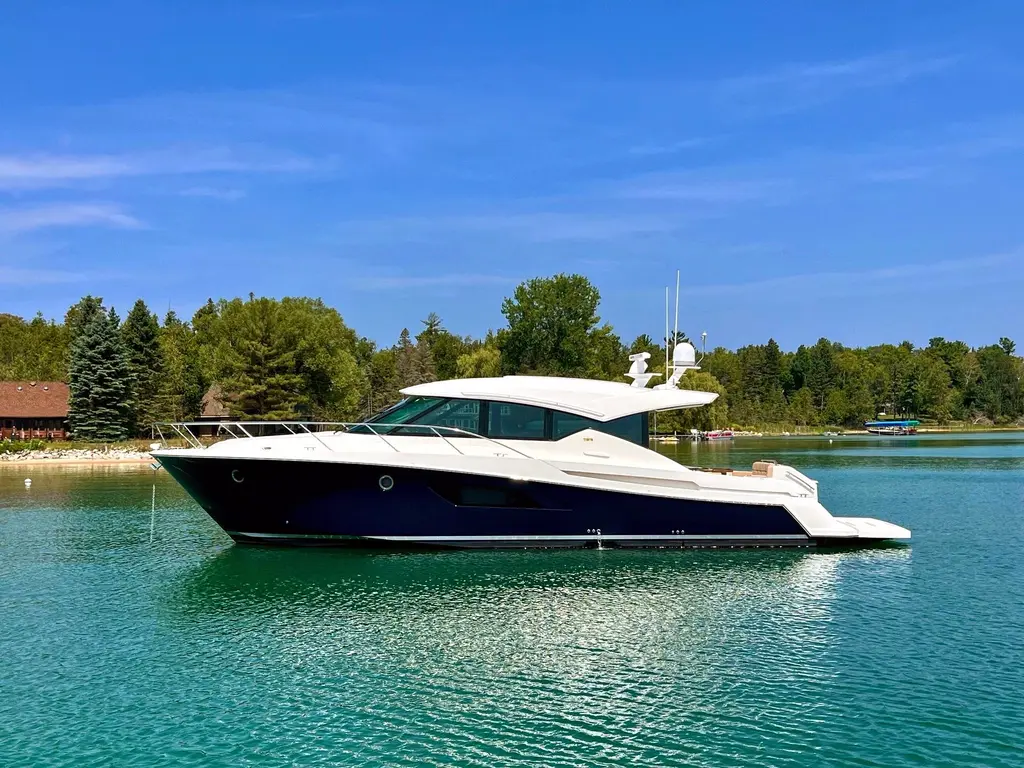 2014 tiara yachts 50 coupe valor kenosha wisconsin for sale
