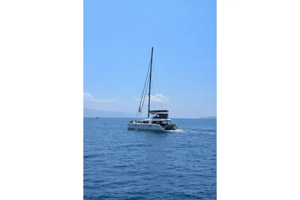 2014 Lagoon 560 S2 Yacht For Sale in Didim 2014 Lagoon 560 S2 Yacht For Sale in Didim