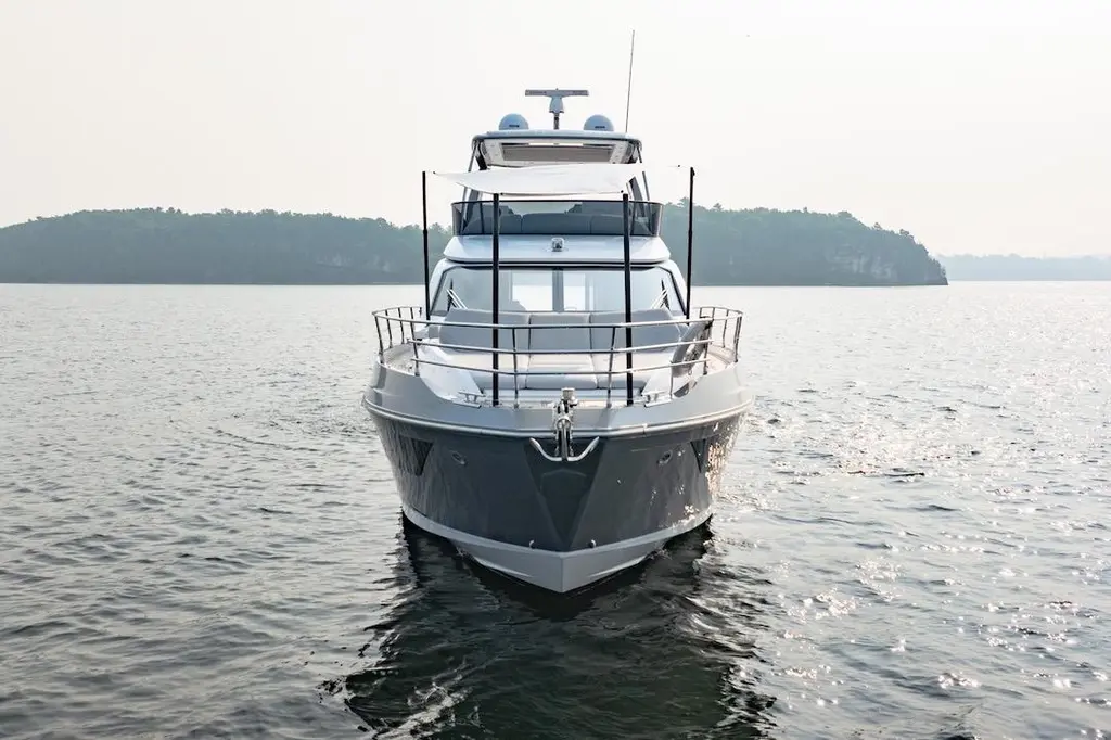 2023 Azimut Fly 53 Yacht For Sale in Stuart FL 2023 Azimut Fly 53 Yacht For Sale in Stuart FL