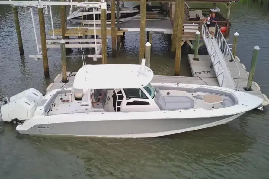 2024 Boston Whaler 380 Outrage Yacht For Sale in Savannah GA 2024 Boston Whaler 380 Outrage Yacht For Sale in Savannah GA