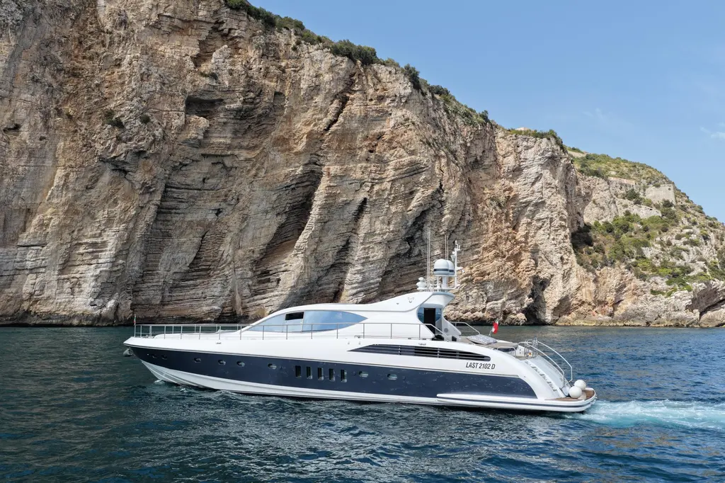 @LAST 2003 Arno Leopard 24 Yacht For Sale in Gaeta IT-LT @LAST 2003 Arno Leopard 24 Yacht For Sale in Gaeta IT-LT