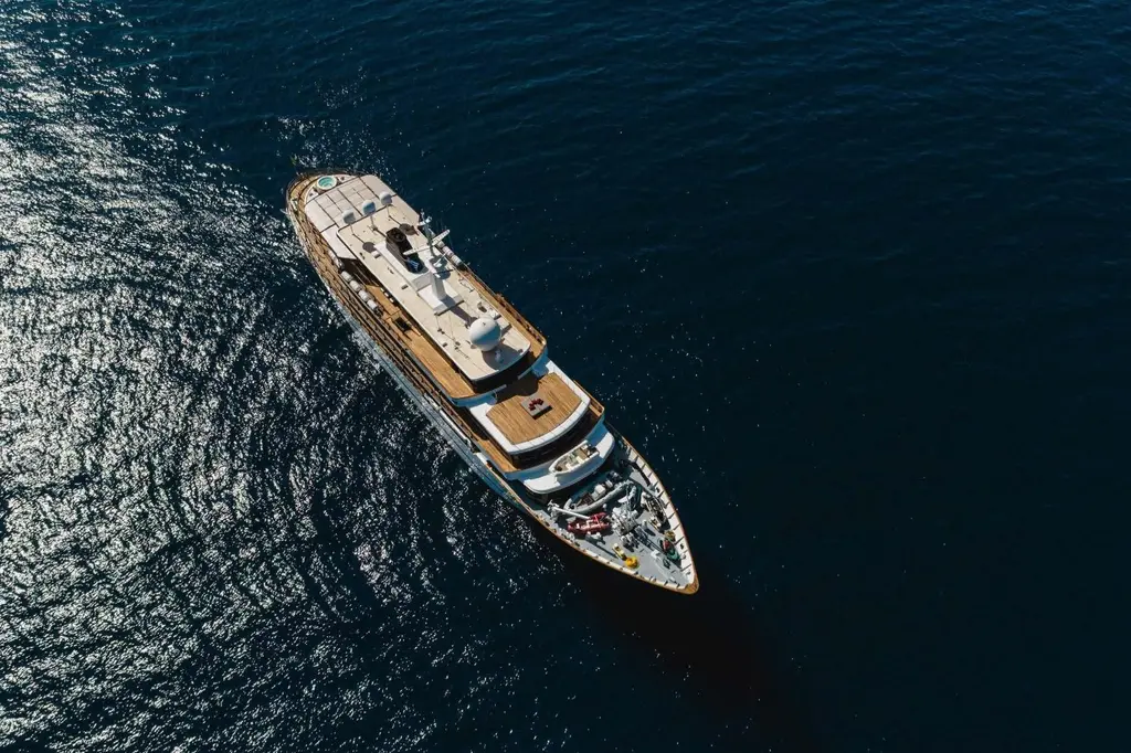 CHAKRA 1998 Devonport Conversion Yacht For Sale in Civitavecchia IT-RM