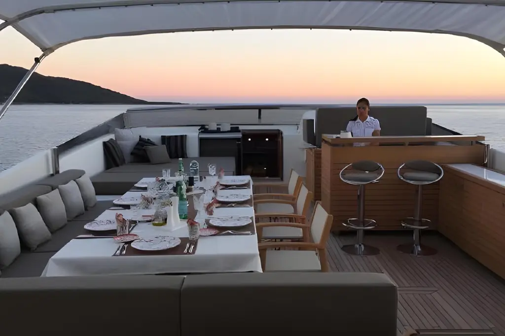 2010 Sanlorenzo SL108 Yacht For Sale in Nice 2010 Sanlorenzo SL108 Yacht For Sale in Nice