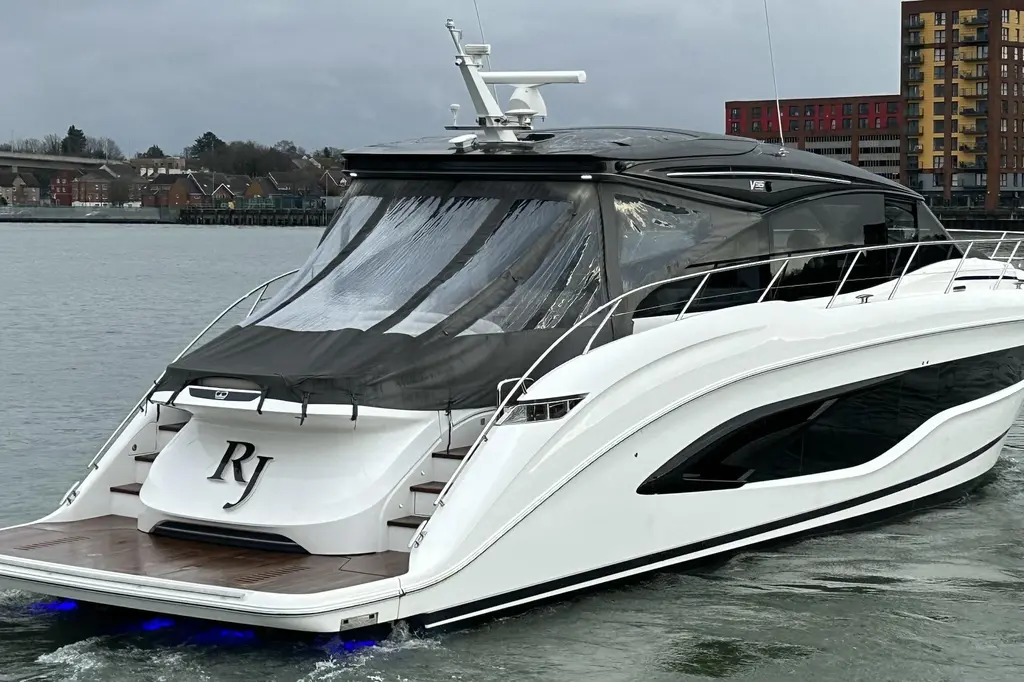 2022 Princess V55 Yacht For Sale in Southampton E19 2022 Princess V55 Yacht For Sale in Southampton E19