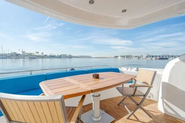 Zenyatta 2010 Sunseeker Manhattan 60 Yacht For Sale in Marina del Rey CA Zenyatta 2010 Sunseeker Manhattan 60 Yacht For Sale in Marina del Rey CA