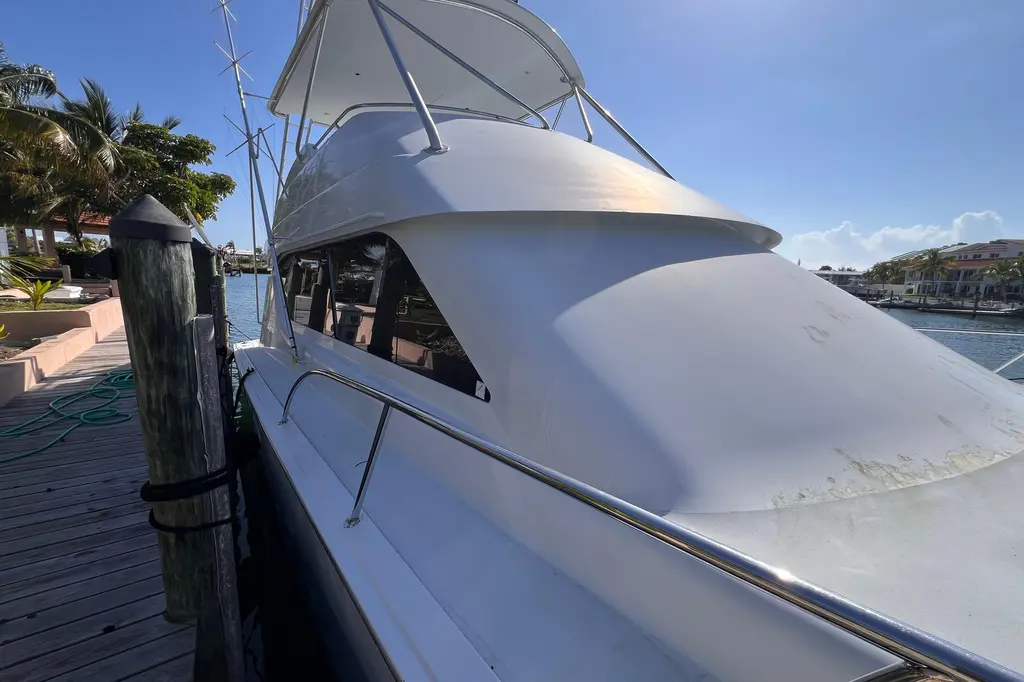 Renegade 2001 Hatteras 65 Convertible Yacht For Sale in Boynton Beach FL Renegade 2001 Hatteras 65 Convertible Yacht For Sale in Boynton Beach FL