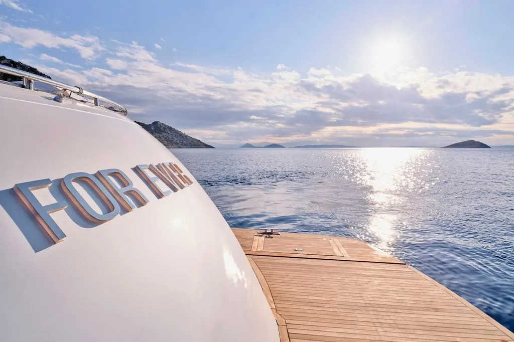 FOR EVER 2008 Pershing 80 Yacht For Sale in Piraeus FOR EVER 2008 Pershing 80 Yacht For Sale in Piraeus