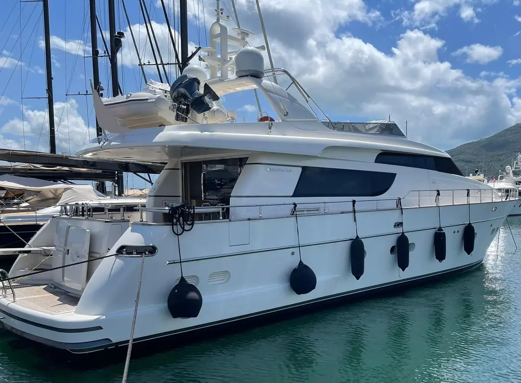2011 Sanlorenzo 72 Yacht For Sale in Viareggio IT-LU 2011 Sanlorenzo 72 Yacht For Sale in Viareggio IT-LU