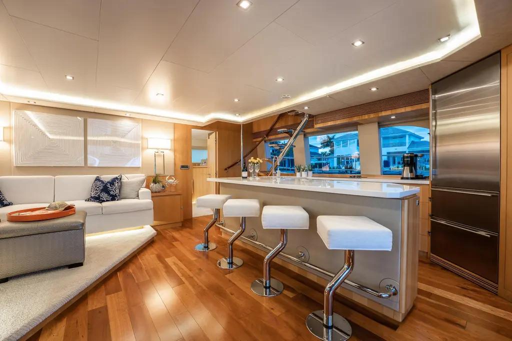 Tranquility 2013 Horizon PC60 Yacht For Sale in Fort Lauderdale FL