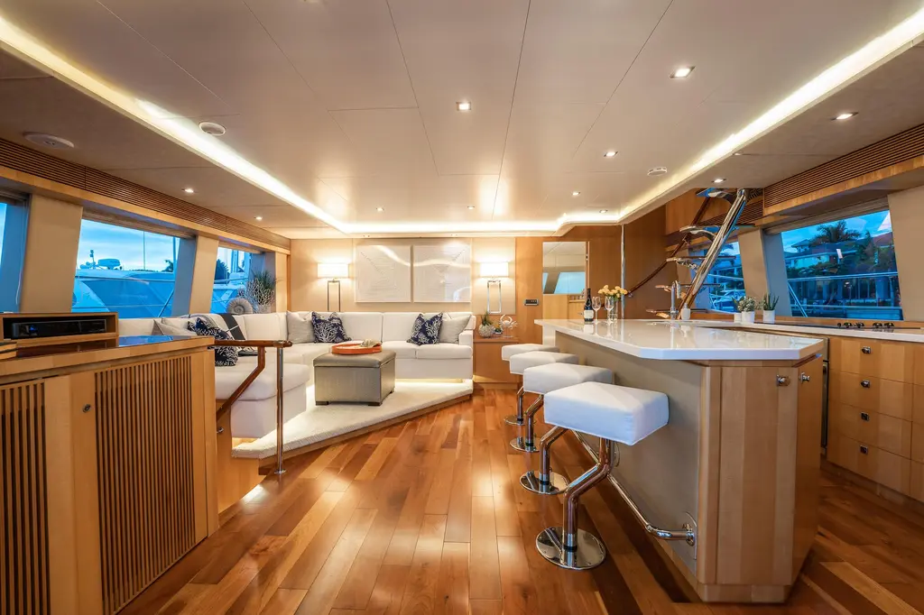Tranquility 2013 Horizon PC60 Yacht For Sale in Fort Lauderdale FL