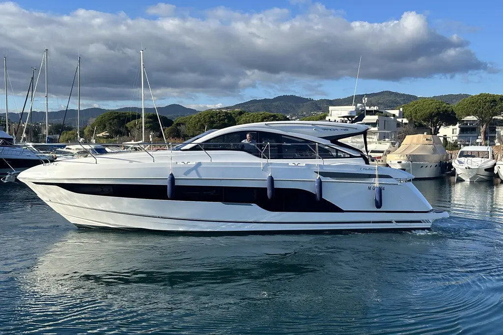 2021 Fairline Targa 45 Open Yacht For Sale in Cannes 2021 Fairline Targa 45 Open Yacht For Sale in Cannes