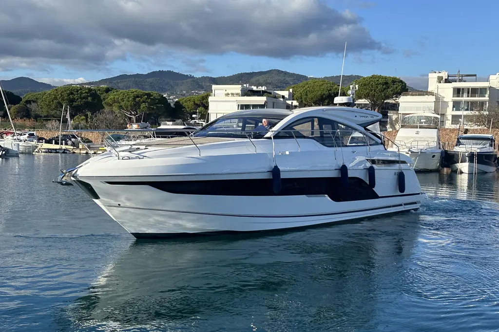 2021 Fairline Targa 45 Open Yacht For Sale in Cannes 2021 Fairline Targa 45 Open Yacht For Sale in Cannes