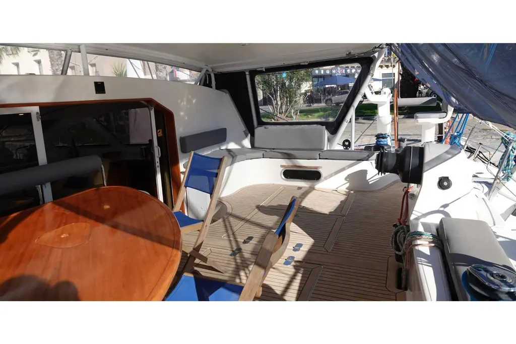 MERSEA 2001 Catana 582 Yacht For Sale in S?te 34 MERSEA 2001 Catana 582 Yacht For Sale in S?te 34