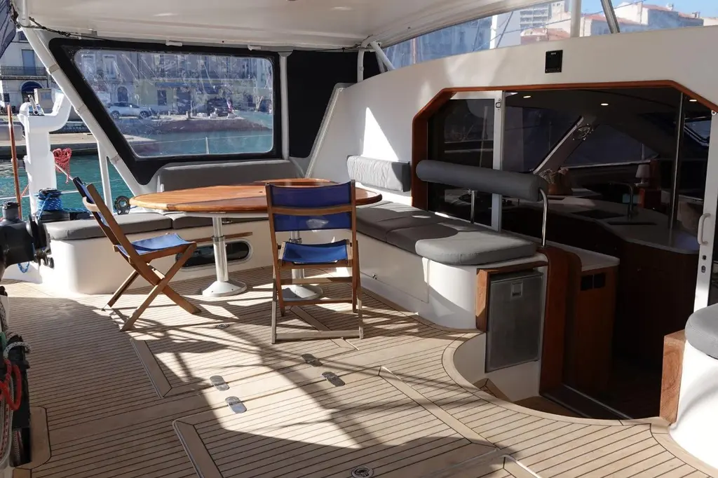 MERSEA 2001 Catana 582 Yacht For Sale in S?te 34 MERSEA 2001 Catana 582 Yacht For Sale in S?te 34