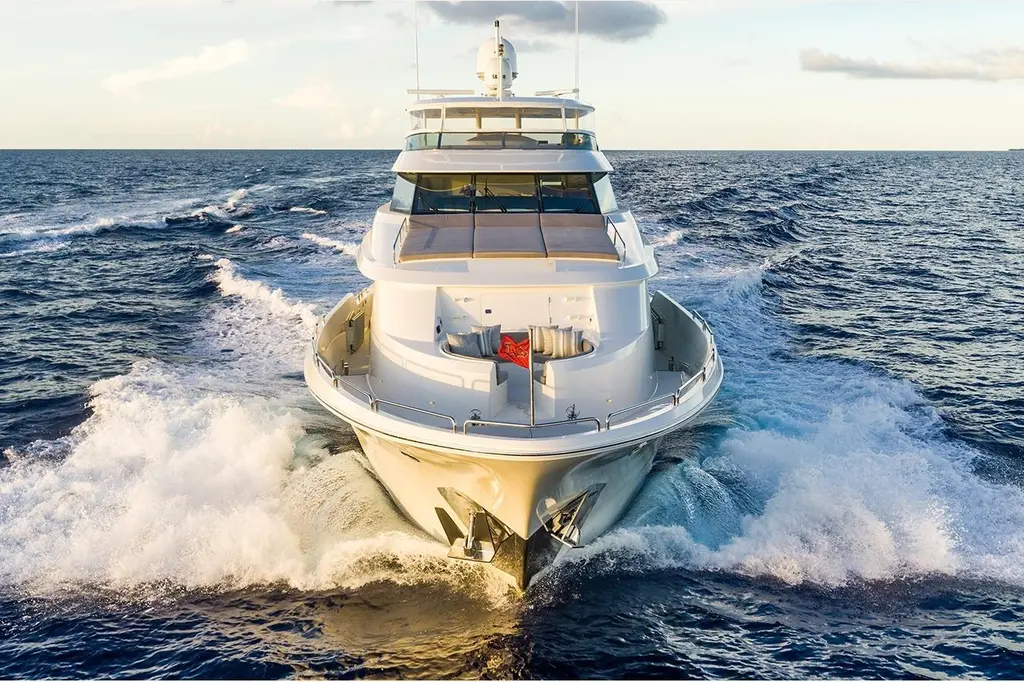 KEMOSABE 2007 Westport 112 Yacht For Sale in Nassau 