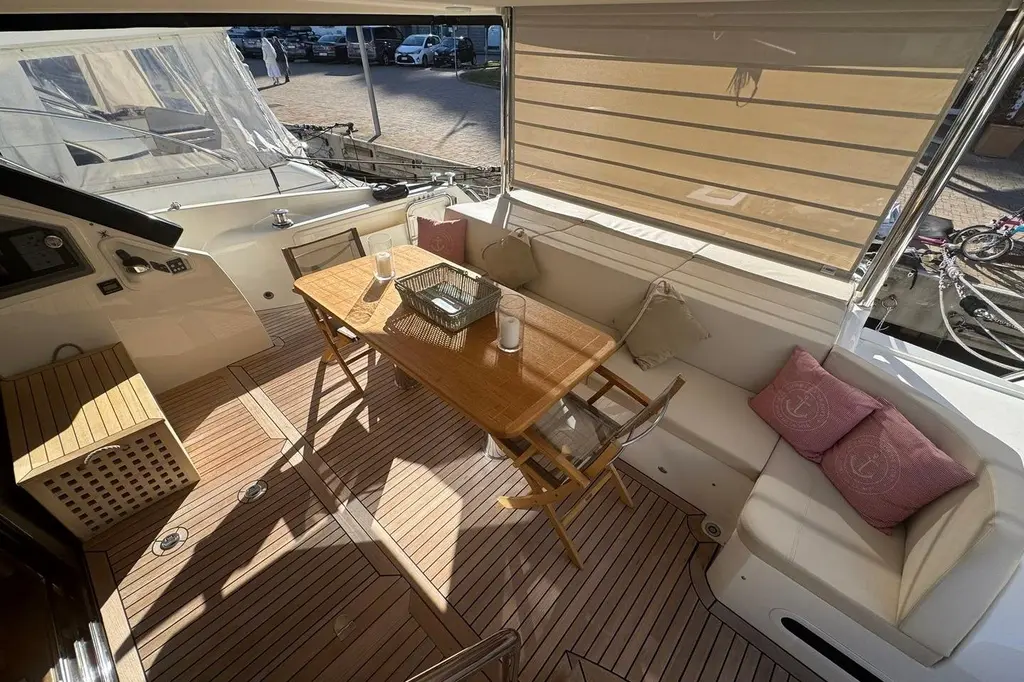 2017 Absolute Yachts 60 Fly Yacht For Sale in Mandelieu-la-Napoule 2017 Absolute Yachts 60 Fly Yacht For Sale in Mandelieu-la-Napoule