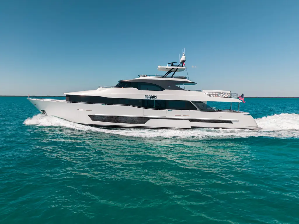 Dreams 2022 Ocean Alexander 37L Yacht For Sale in Fort Lauderdale FL