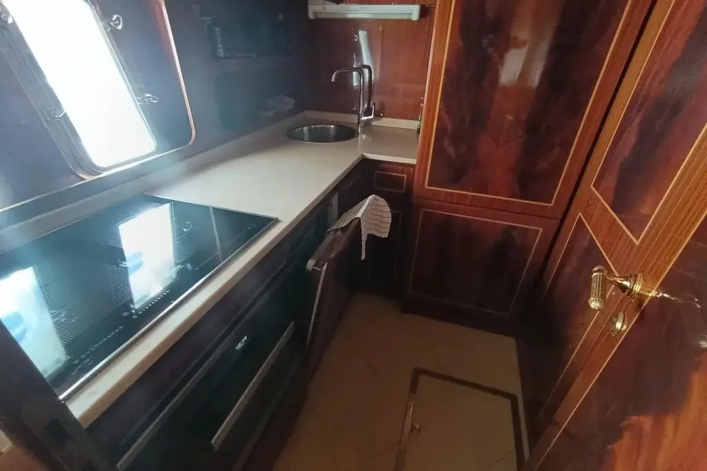 2001 Mangusta 72 Yacht For Sale in Palma 2001 Mangusta 72 Yacht For Sale in Palma