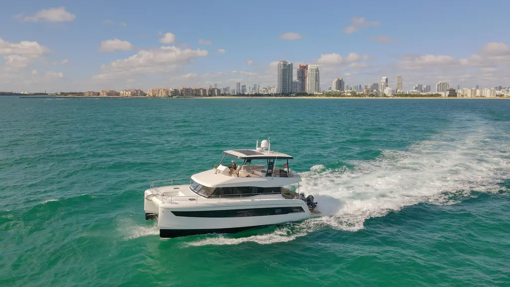 HAWKEYE 2022 Fountaine Pajot MY6 Yacht For Sale in Miami Beach FL