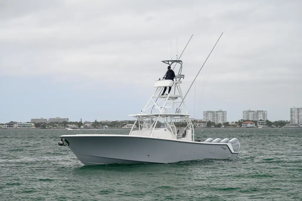 2023 SeaVee 420Z Yacht For Sale in North Miami FL 2023 SeaVee 420Z Yacht For Sale in North Miami FL