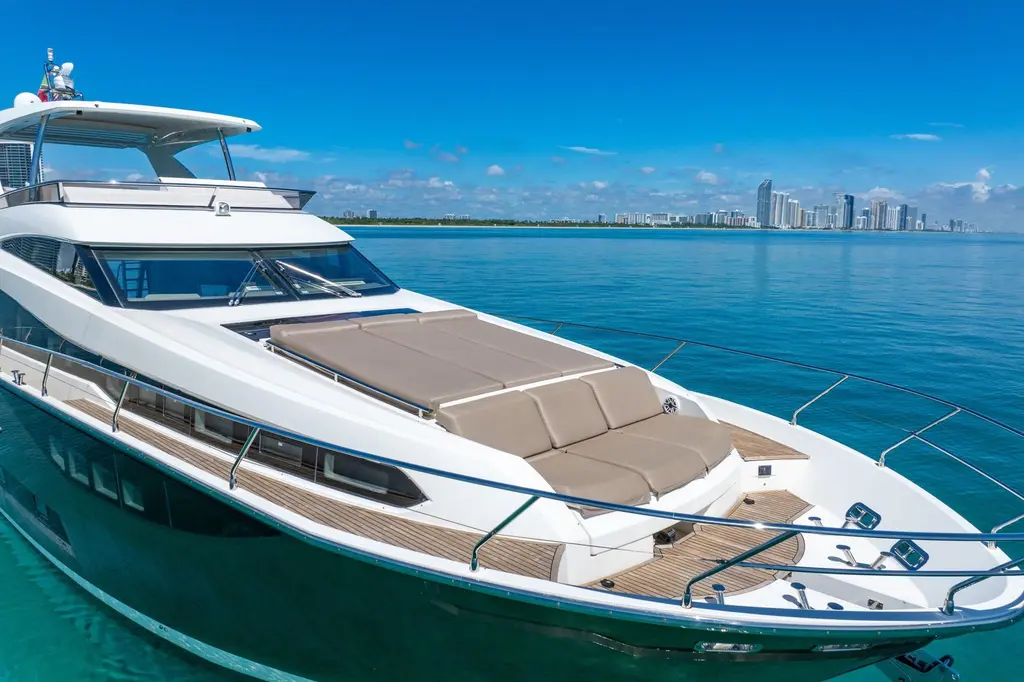 OCEANA 2015 Prestige 750 Yacht For Sale in Hollywood FL OCEANA 2015 Prestige 750 Yacht For Sale in Hollywood FL