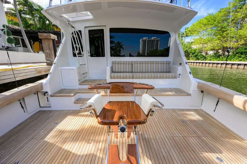 PRYORITIES 2008 Viking 60 Convertible Yacht For Sale in North Miami Beach FL PRYORITIES 2008 Viking 60 Convertible Yacht For Sale in North Miami Beach FL