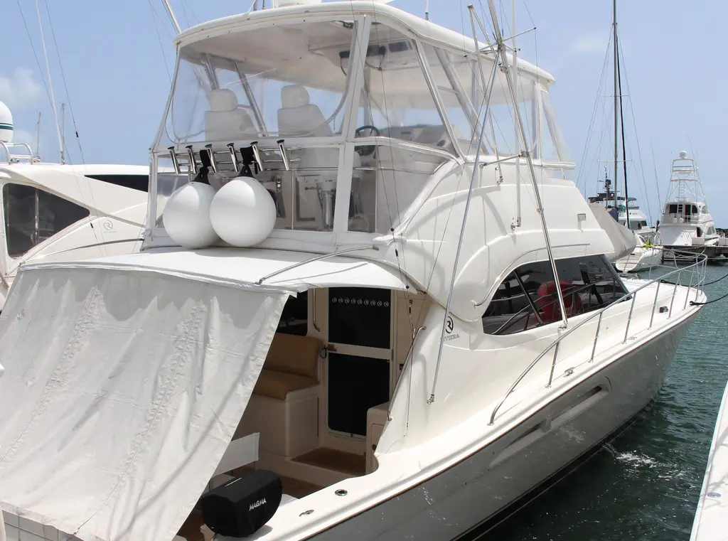 2007 Riviera 51 Flybridge Yacht For Sale in Fajardo 2007 Riviera 51 Flybridge Yacht For Sale in Fajardo